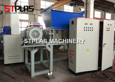 Twin Axis Plastic Shredder Machine For Hollow Containers Drum PLC Control